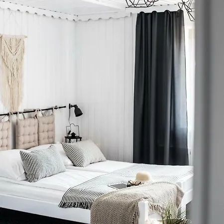 Bed and breakfast Pod Terma - Pod Stokiem Kotelnica I Przy Termie Bania 3*